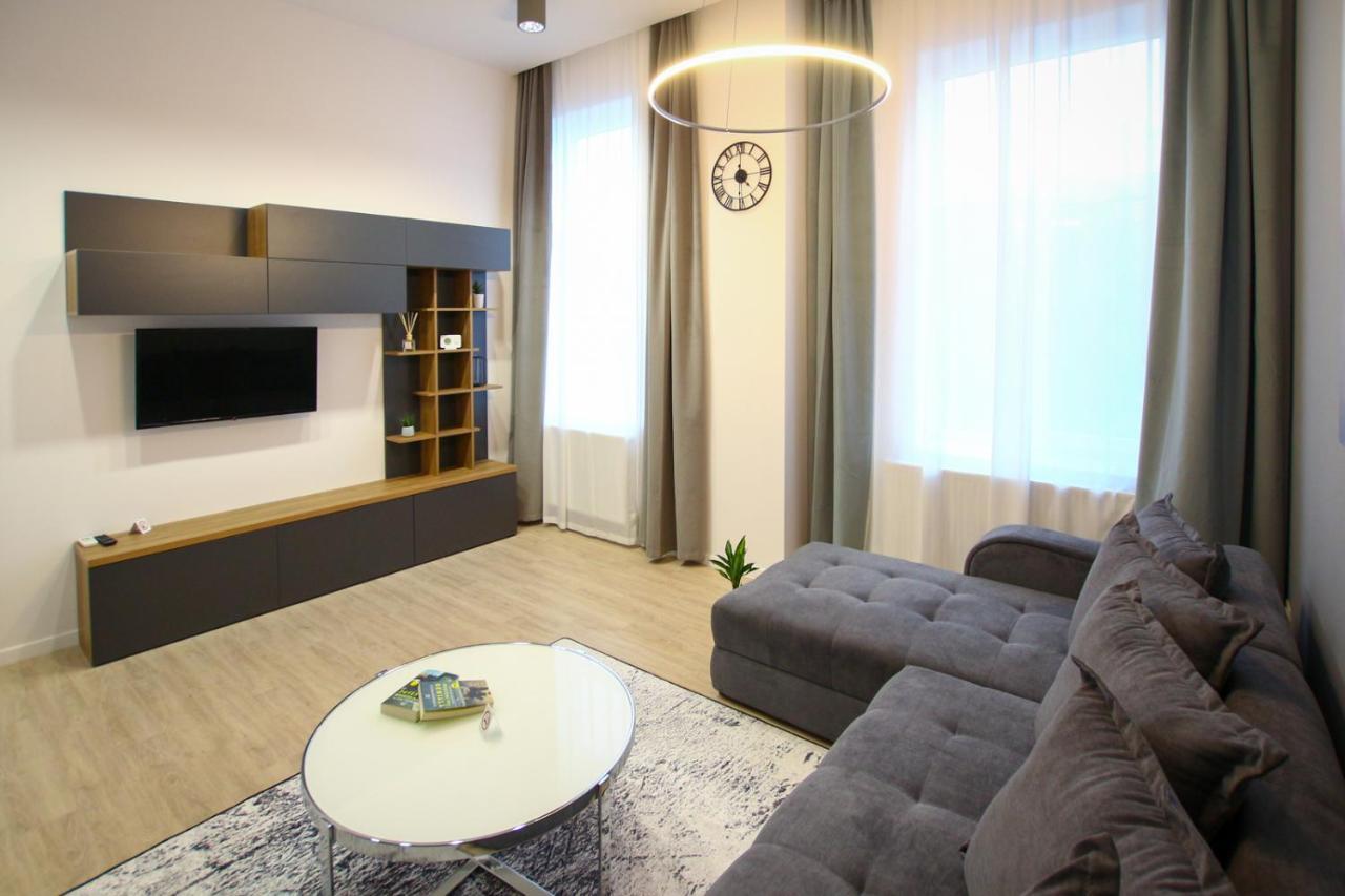 Mianelly Center Apartment Constanta Exterior photo